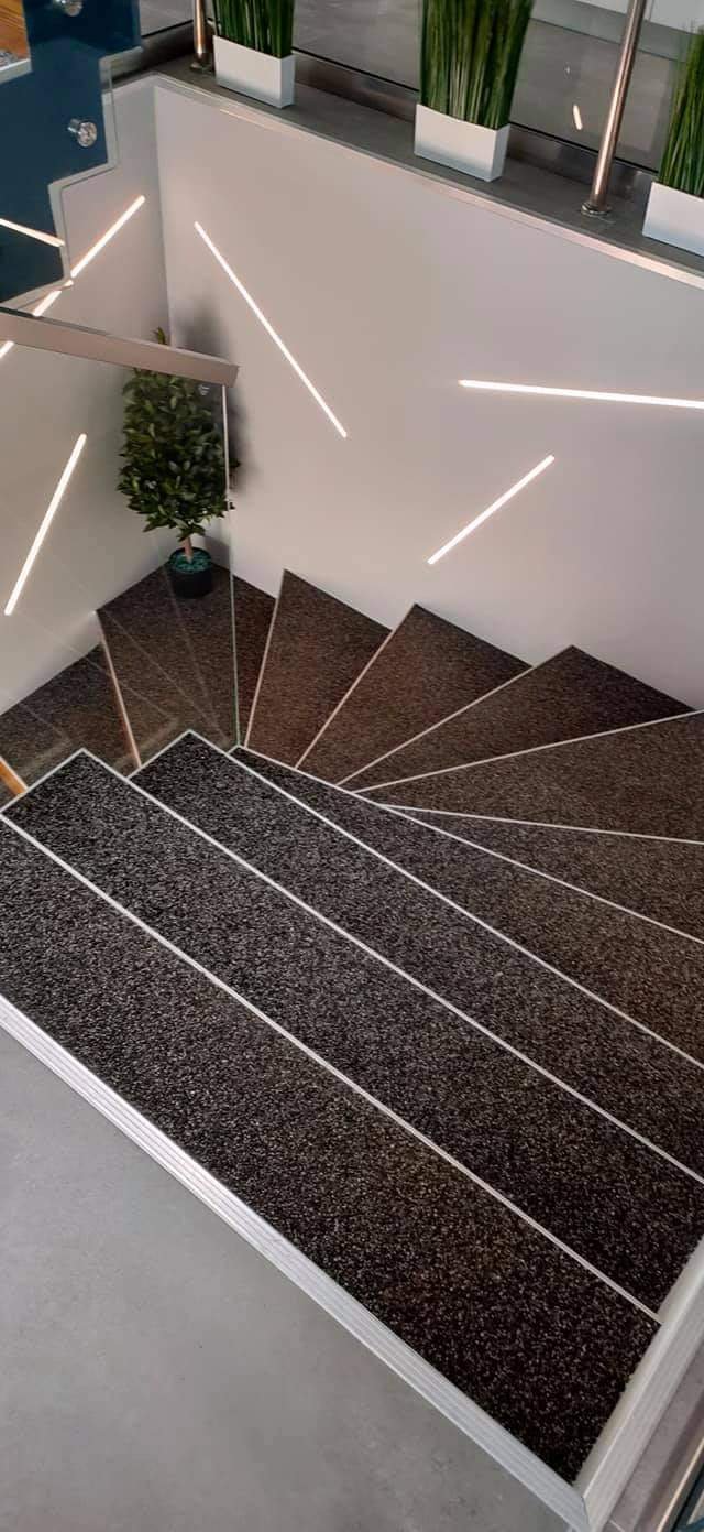 26763